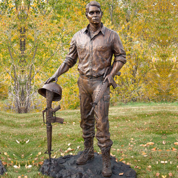 Life size bronze casting fallen soldiers battle cross monuments garden statues