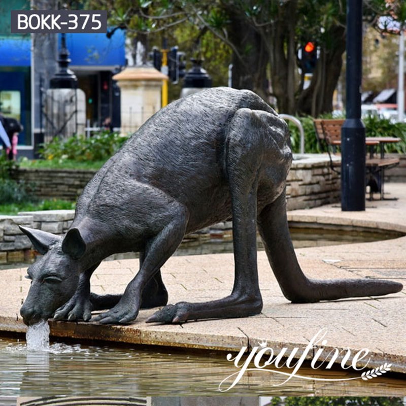 bronze kangaroo garden statue